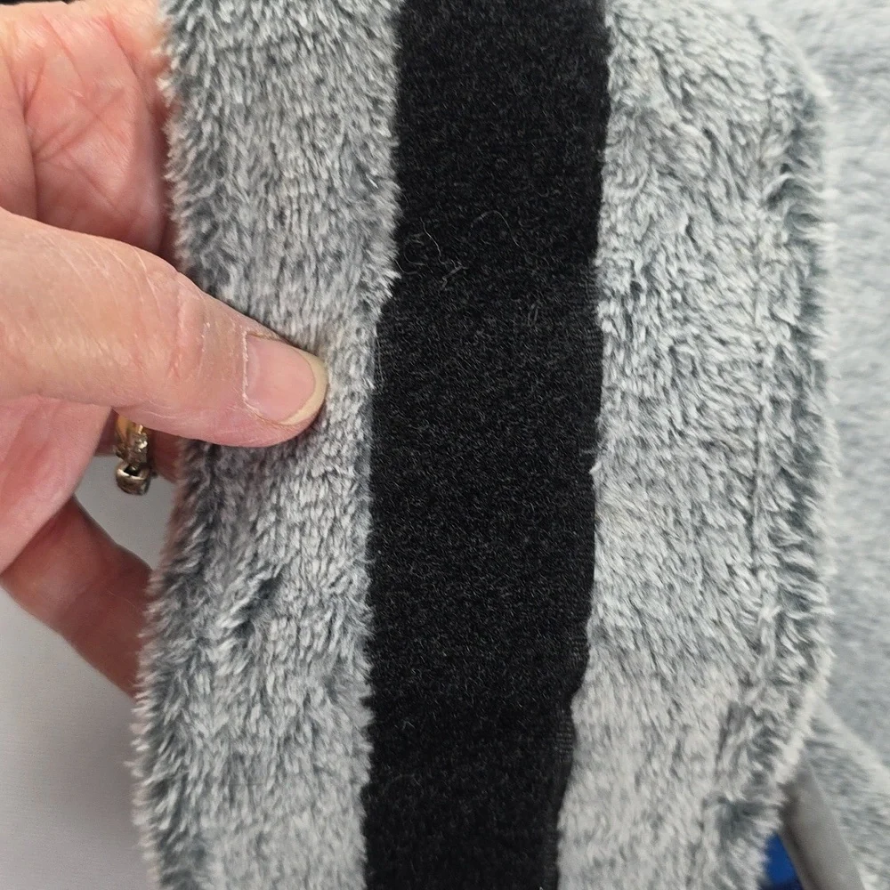 Top Paw Blue and Gray Camouflage Large Dog Coat Reflective Furry Lined Hook&Loop